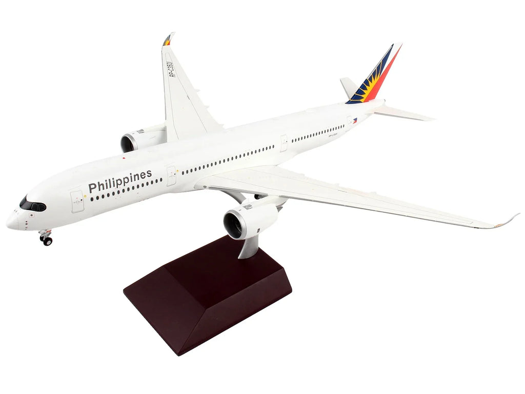 Airbus A350-900 Commercial Aircraft Ivory with Tail Graphics "Gemini 200" Sizeeries 1/200 Diecast Model Airplane by GeminiJets