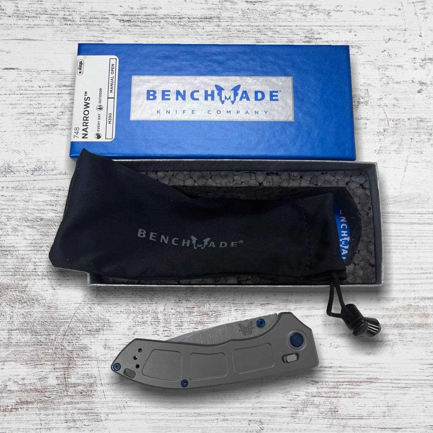 Benchmade 748 Narrows 3.43-Inch M390 Sizeteel Blade Titanium Handle Folding Knife