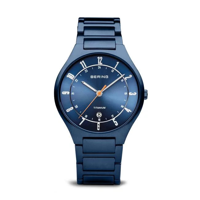 Male Titanium Blau Matt Bracelet Watch with Blue Dial
