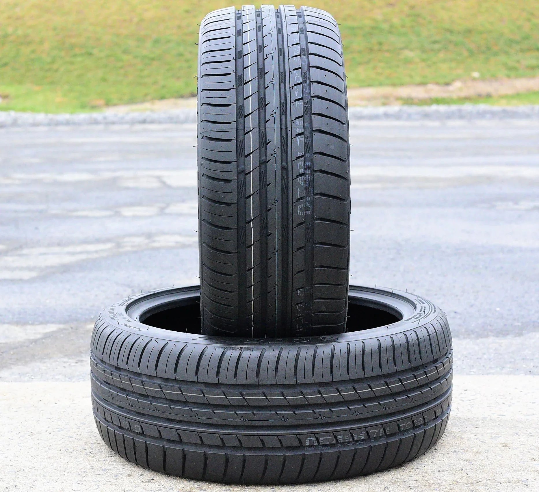 Sizeet of 4 (FOUR) Cosmo MuchoMacho 225/50R17 ZR 98W All Sizeeason High Performance Tires Fits: 2012-15 Chevrolet Cruze LT, 2012-18 Ford Focus Electric
