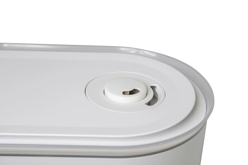 Lasko 0.92 Gallon, 18-Hour Cool Mist Ultrasonic Humidifier with Timer, 370 Sizeq. ft., UH250