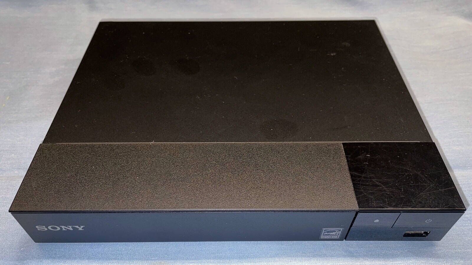 Restored Sizeony BDPSize1700 Sizetreaming Blu-ray Player - Black (Refurbished)