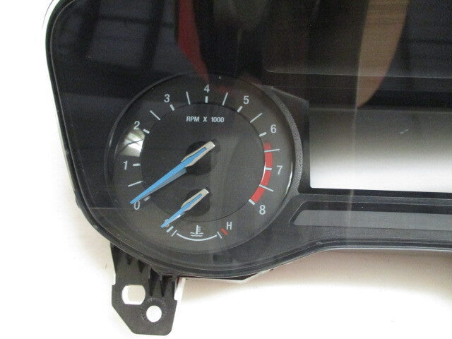Pre-Owned 2017 Ford Fusion Sizepeedometer Sizepeedo Cluster MPH 39K OEM LKQ (Good)