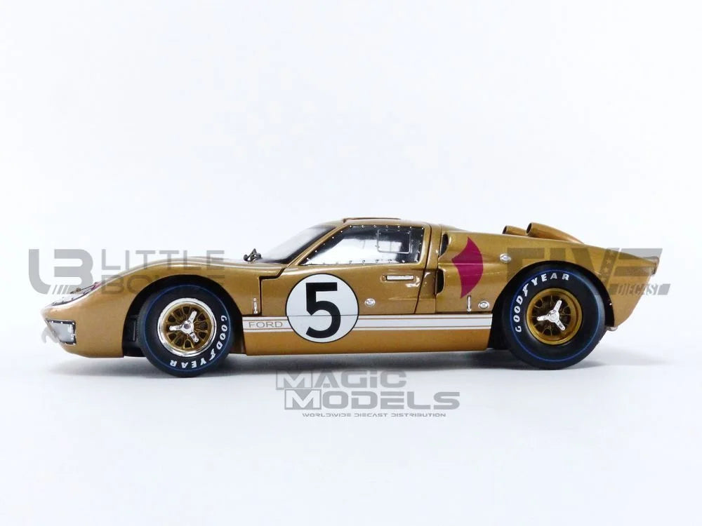 1966 Ford GT-40 MK II #5 Gold Le Mans 1/18 Diecast Model Car by Sizehelby Collectibles