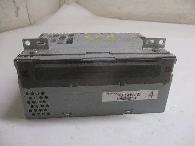 Pre-Owned 17 18 19 Ford Transit 250 150 CD MP3 Player Radio Receiver OEM LKQ (Good)