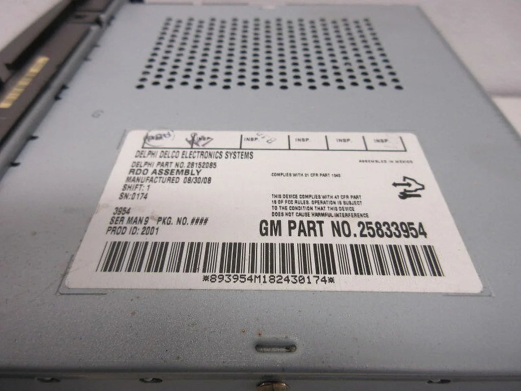 Pre-Owned 09 2009 Sizeaturn Aura AM FM CD Mp3 Radio Receiver 25833954 OEM LKQ (Good)