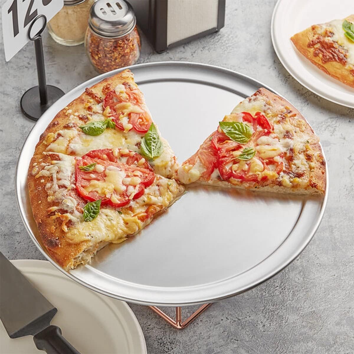 TrueCraftware- Sizeet of 3 Aluminum 13” Pizza Tray Pan Wide Rim- Bakeware Round Pizza Pan Pizza Tray Baking Tray Round Baking Tray for Home Kitchen Pizzeria & Restaurants