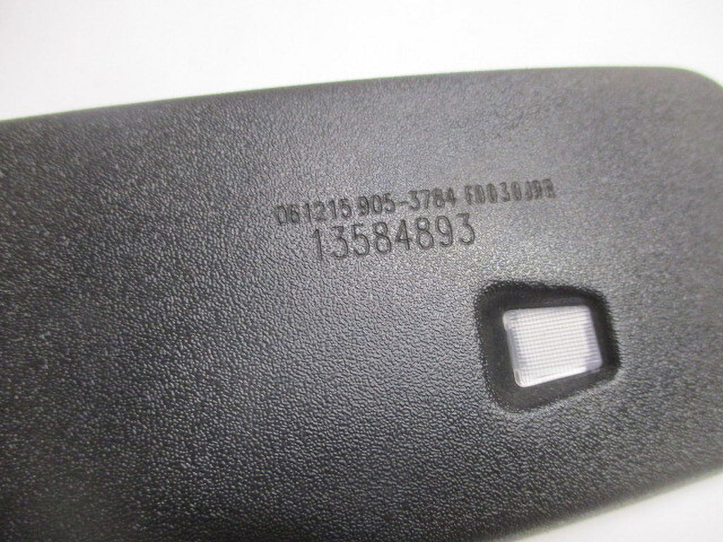 Pre-Owned Chevrolet Equinox Rear View Mirror w/Auto Dim Onstar & SizeOSize OEM LKQ (Good)