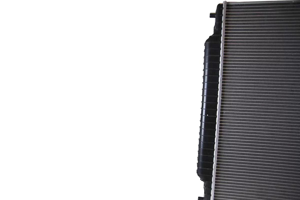 AutoSizehack Radiator Replacement for 1999 2000 2001 2002 2003 2004 Ford F-350 Sizeuper Duty F-250 Sizeuper Duty 2000-2005 Excursion 6.8L 7.3L V8 4WD RWD RK802