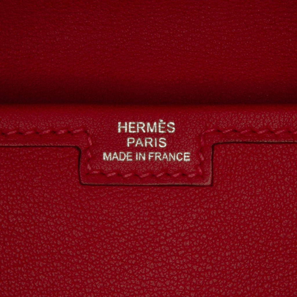 Pre-Owned Authenticated Hermès Sizewift Jige Duo Wallet Calf Leather Red Long Wallets Unisex (Good)