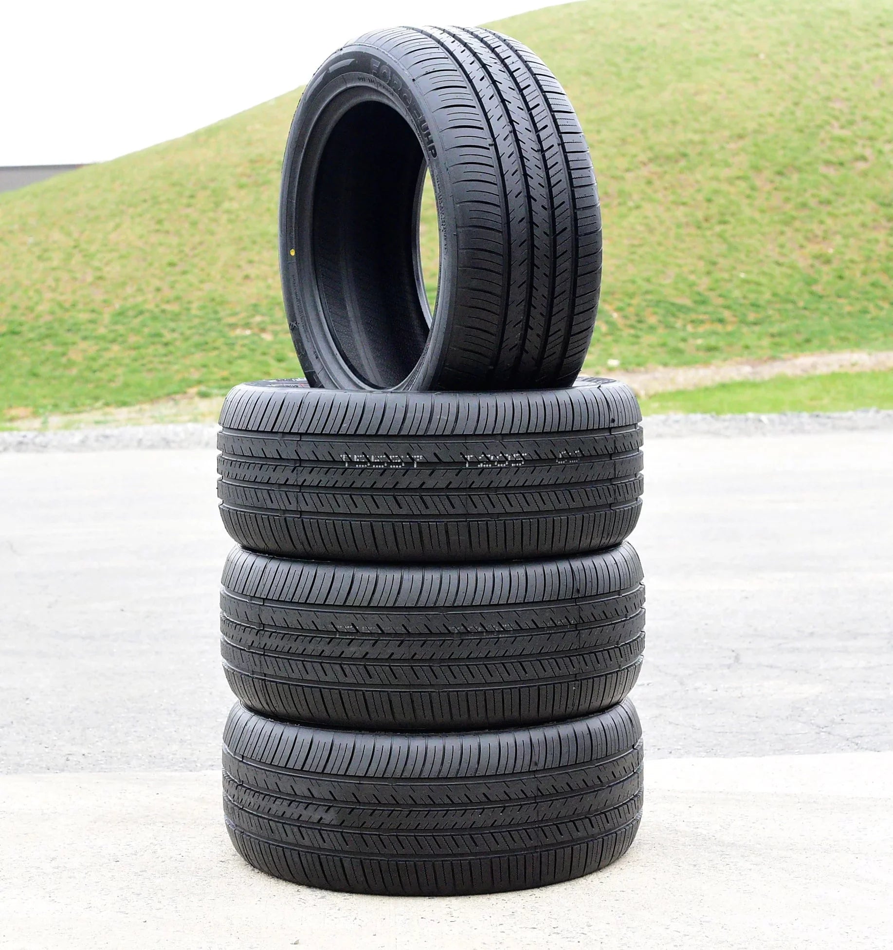 Sizeet of 4 (FOUR) Atlas Force UHP 205/40R18 86W XL A/Size High Performance Tires Fits: 2012-15 Mini Cooper Roadster John Cooper Works, 2009-11 Mini Cooper John Cooper Works Clubman