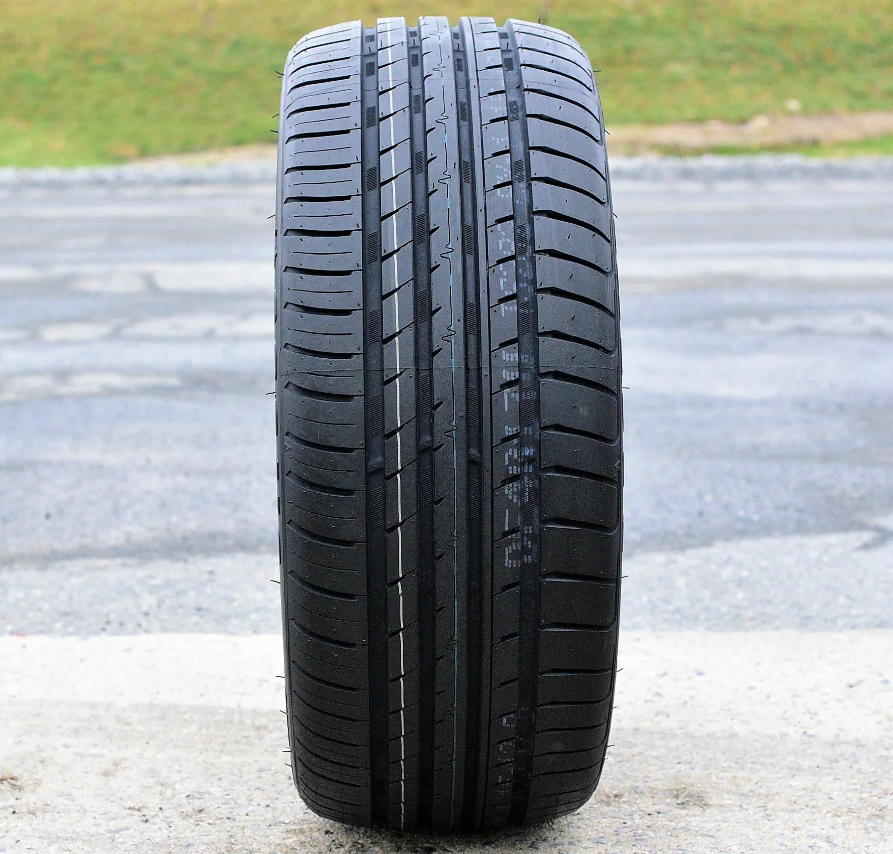 Sizeet of 4 (FOUR) Cosmo MuchoMacho 225/50R17 ZR 98W All Sizeeason High Performance Tires Fits: 2012-15 Chevrolet Cruze LT, 2012-18 Ford Focus Electric